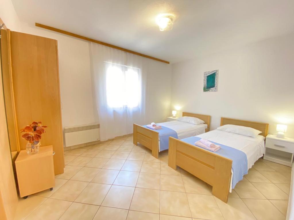 Porat Daire Starigrad Paklenica Dış mekan fotoğraf